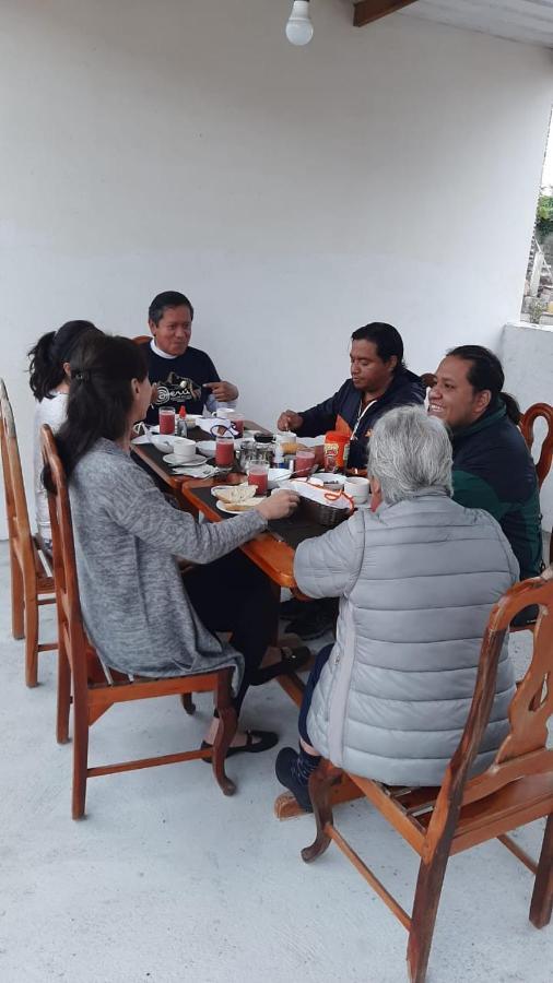 Hostal Tero Real Puerto Villamil Buitenkant foto