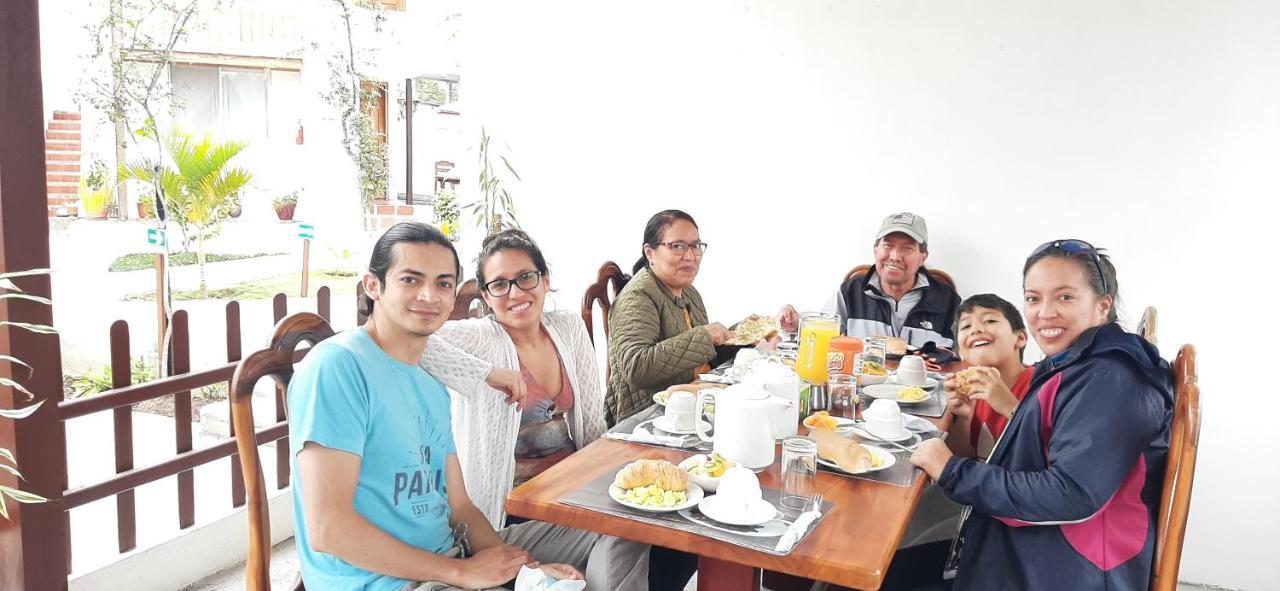 Hostal Tero Real Puerto Villamil Buitenkant foto